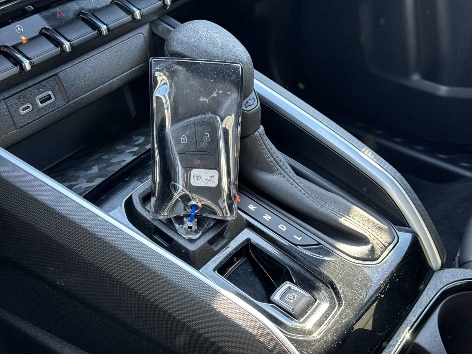 Used 2023 Chevrolet Colorado W/T w/ Advanced Trailering Package image 35
