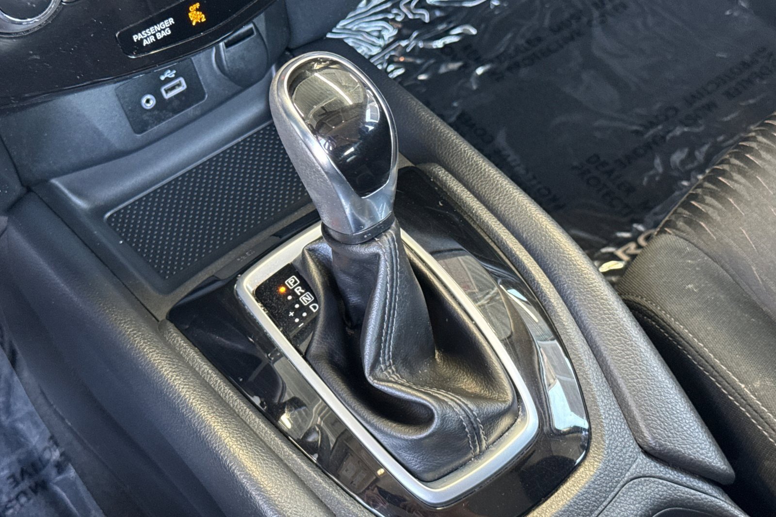 Used 2018 Nissan Rogue S image 20