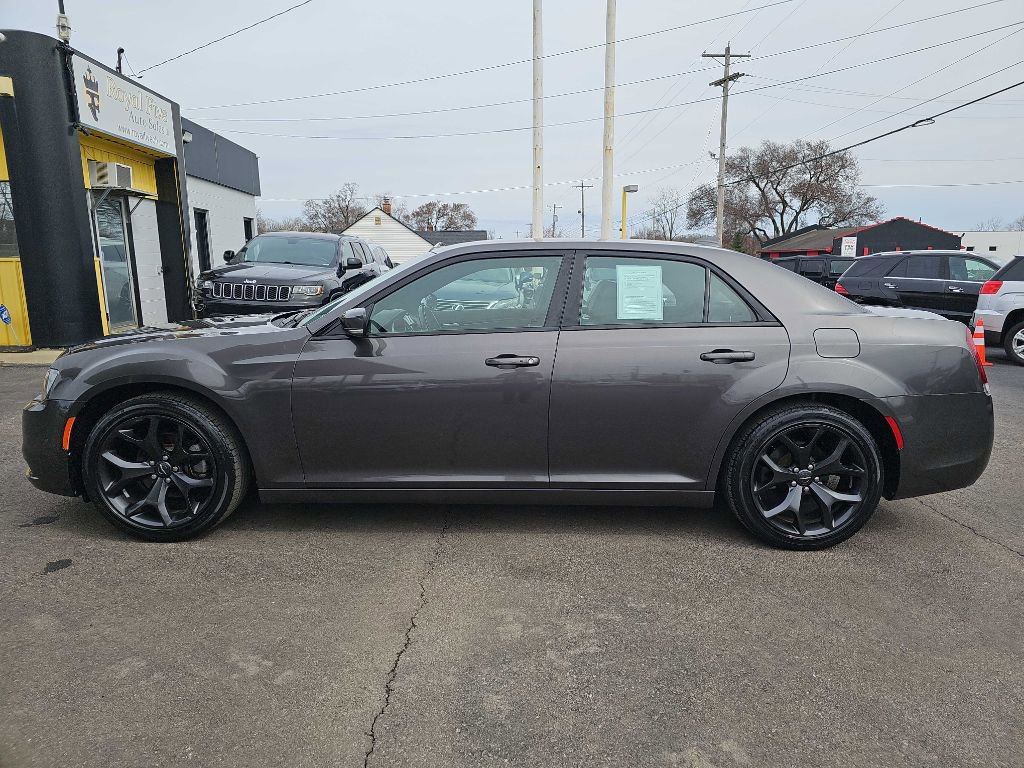 Used 2021 Chrysler 300 S image 12