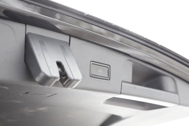 Used 2024 Volkswagen Atlas SEL image 6