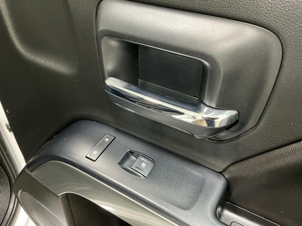 Used 2018 Chevrolet Silverado 1500 LT w/ Trailering Package image 32