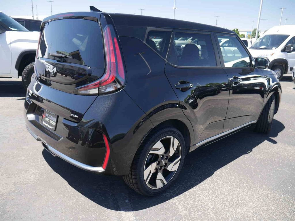 Used 2024 Kia Soul GT-Line FWD image 19