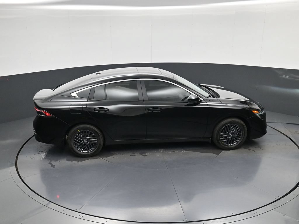 New 2026 Nissan Sentra SV w/ SV Convenience Package FWD image 33