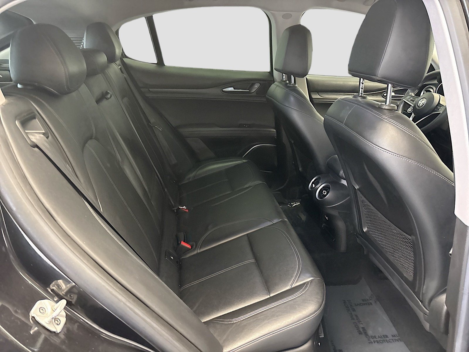 Used 2018 Alfa Romeo Stelvio AWD image 16