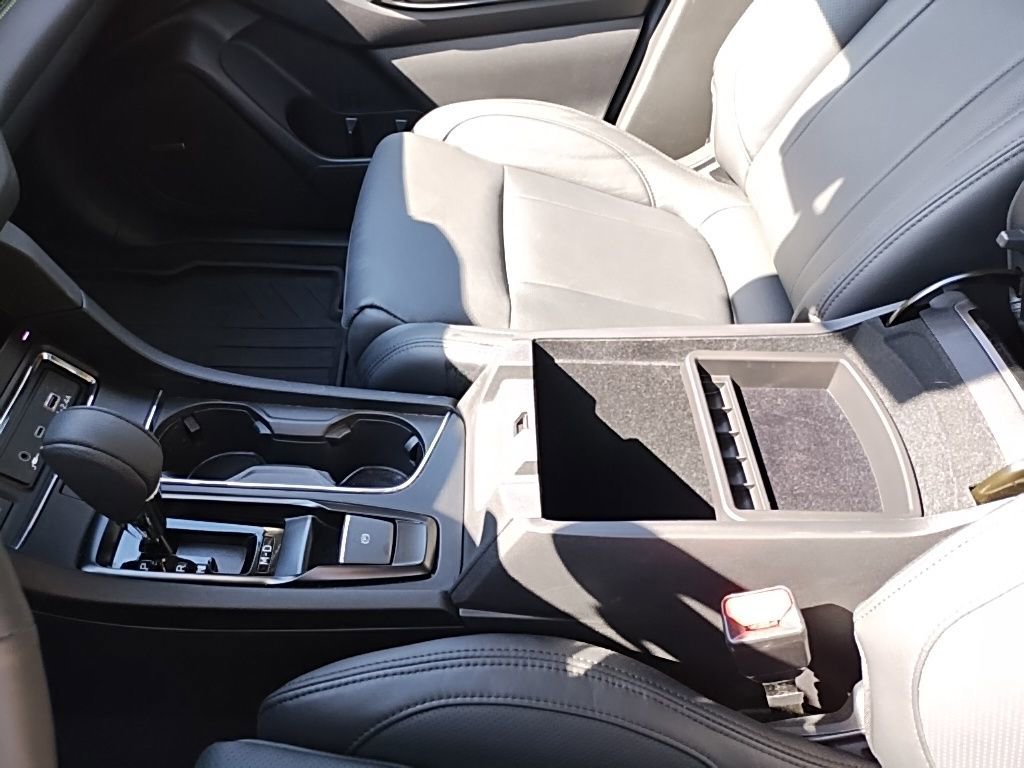 Certified 2025 Subaru Ascent Bronze Edition image 33