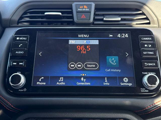 New 2025 Nissan Versa SR w/ Trunk Package image 27