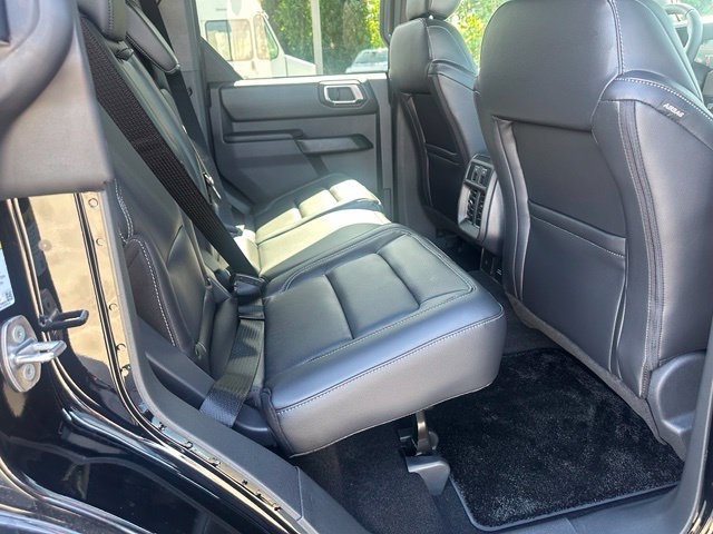 New 2026 Ford Bronco Outer Banks w/ Sasquatch Package AWD/4WD image 11