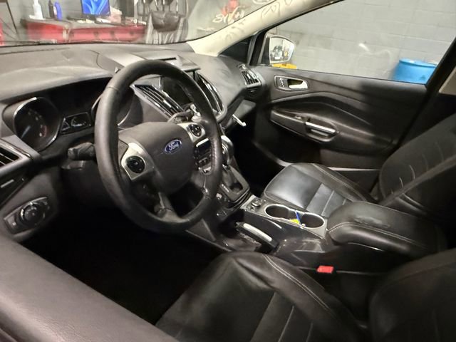 Used 2014 Ford Escape Titanium w/ Equipment Group 401A image 9