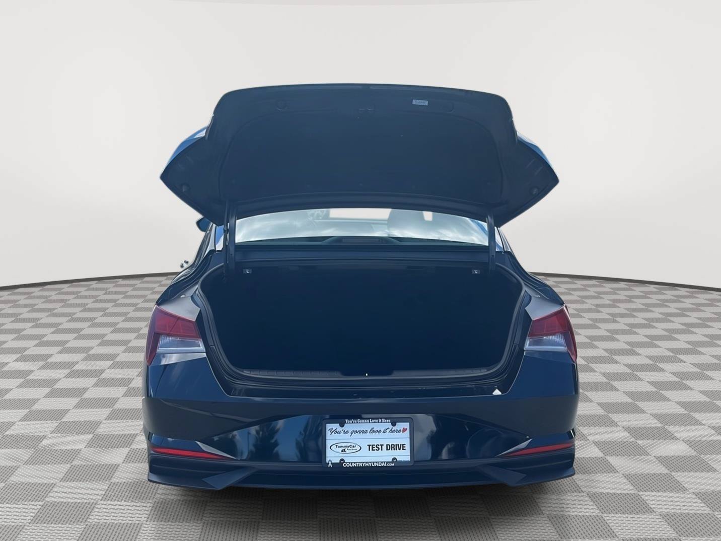 Certified 2023 Hyundai Elantra SEL w/ Convenience Package FWD image 24