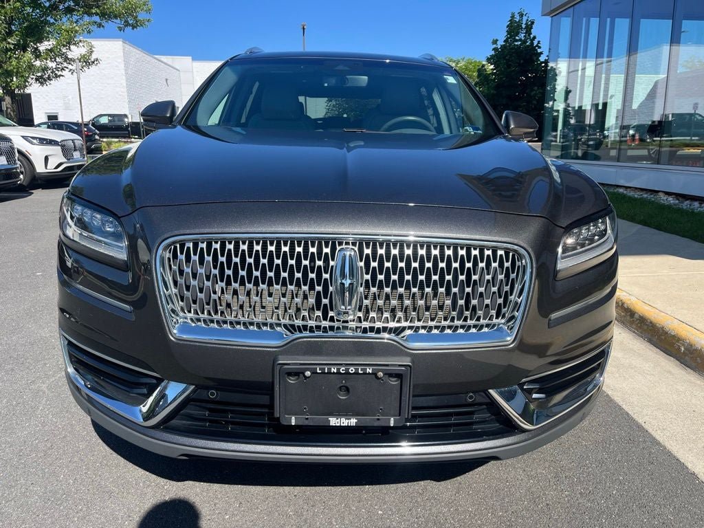 Certified 2019 Lincoln Nautilus Reserve w/ Ultimate Package AWD/4WD image 2