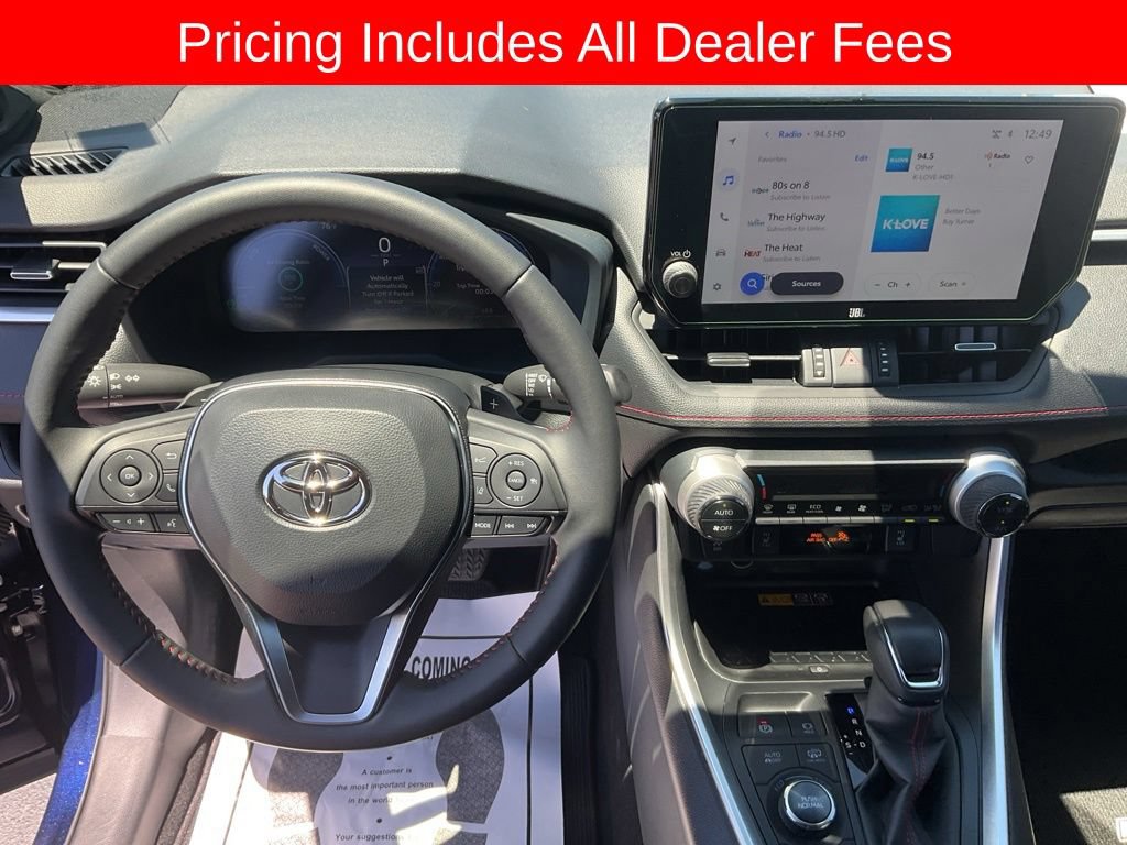 Used 2025 Toyota RAV4 XSE AWD/4WD image 6