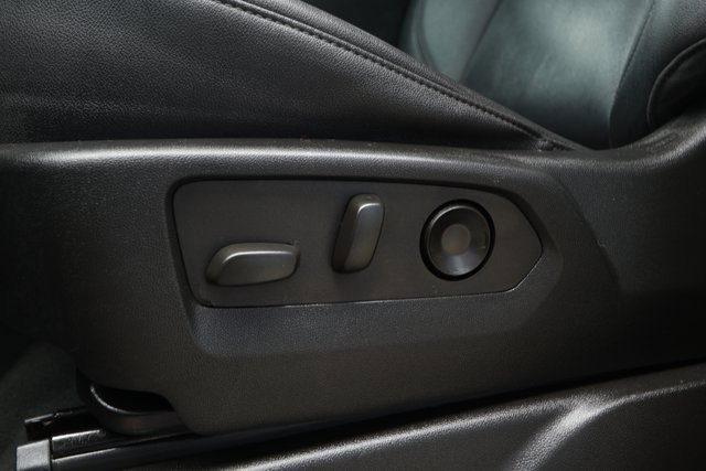 Used 2024 Chevrolet Tahoe LT AWD/4WD image 24