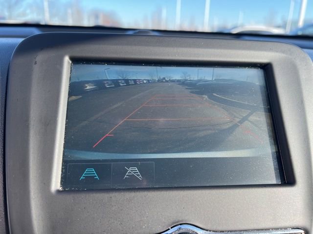 Used 2018 Chevrolet Equinox LS image 19