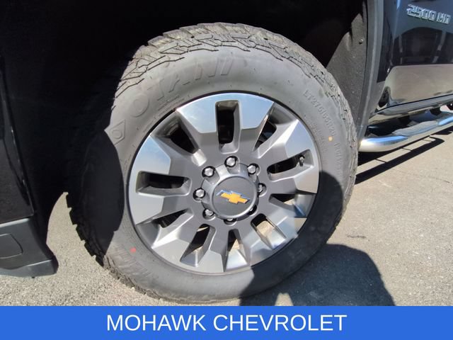 Used 2024 Chevrolet Silverado 2500 Custom w/ Custom Convenience Package AWD/4WD image 34