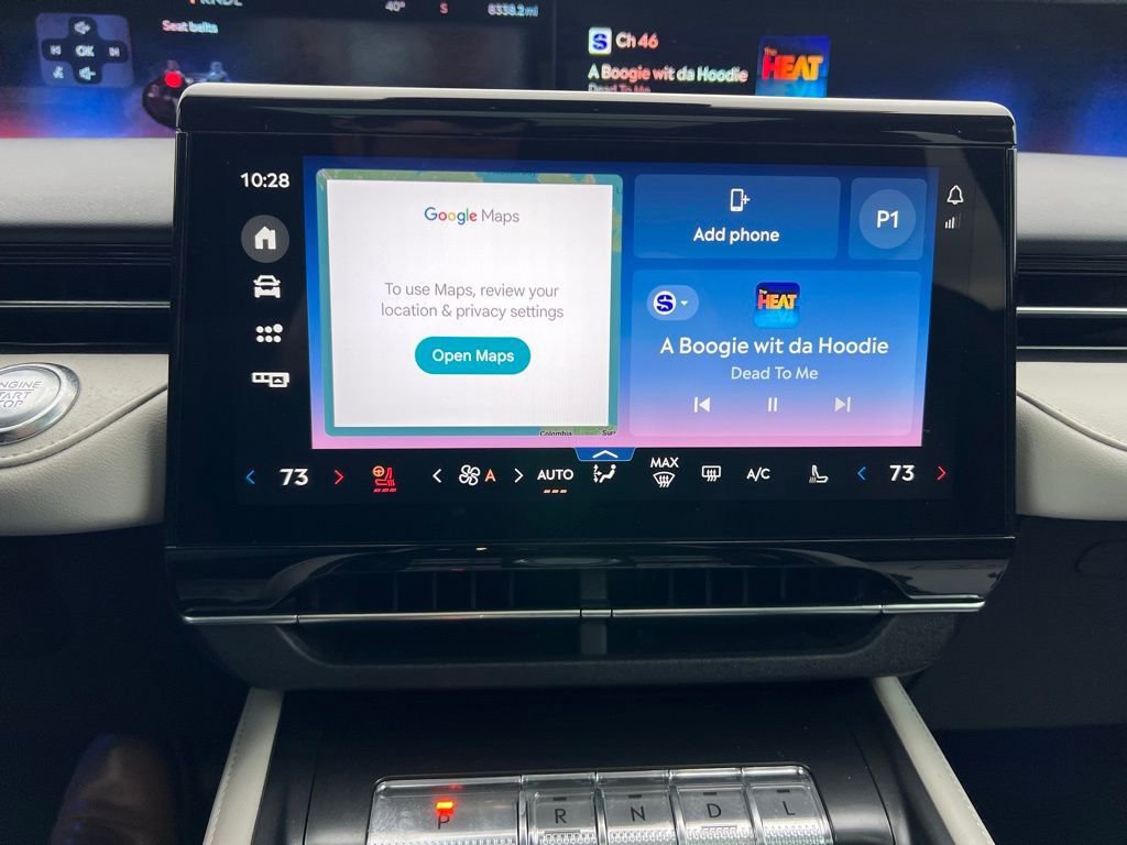 Used 2025 Lincoln Nautilus Reserve image 27