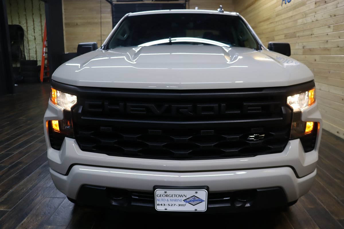 Used 2026 Chevrolet Silverado 1500 Custom w/ Turbomax Blackout Package AWD/4WD image 5