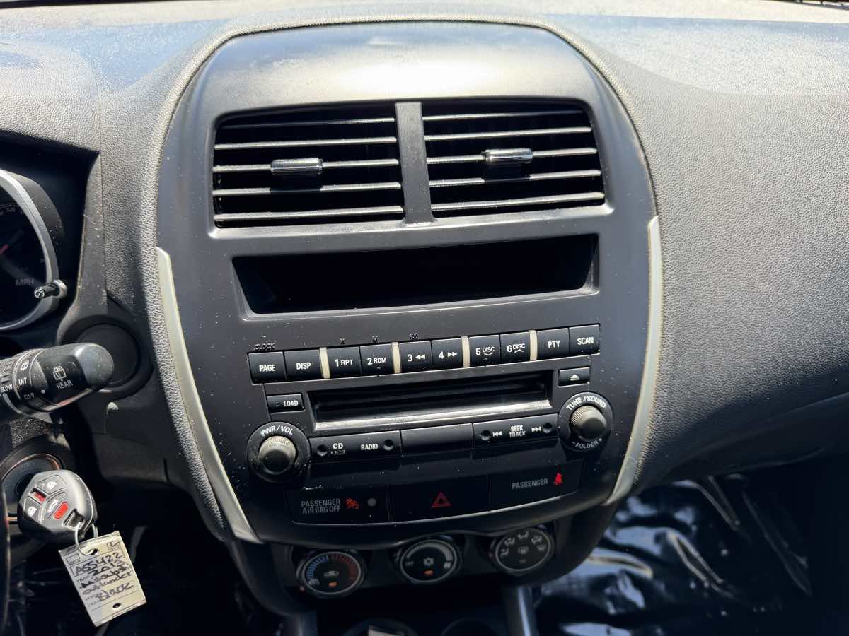 Used 2013 Mitsubishi Outlander Sport ES FWD image 20