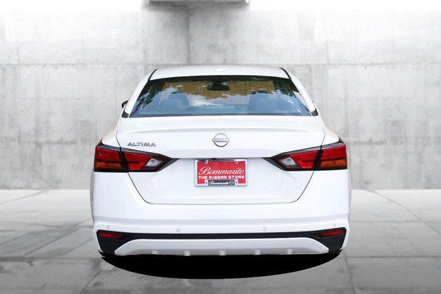 Certified 2025 Nissan Altima 2.5 SV FWD image 6