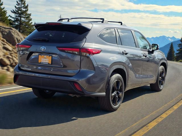Used 2023 Toyota Highlander L image 7