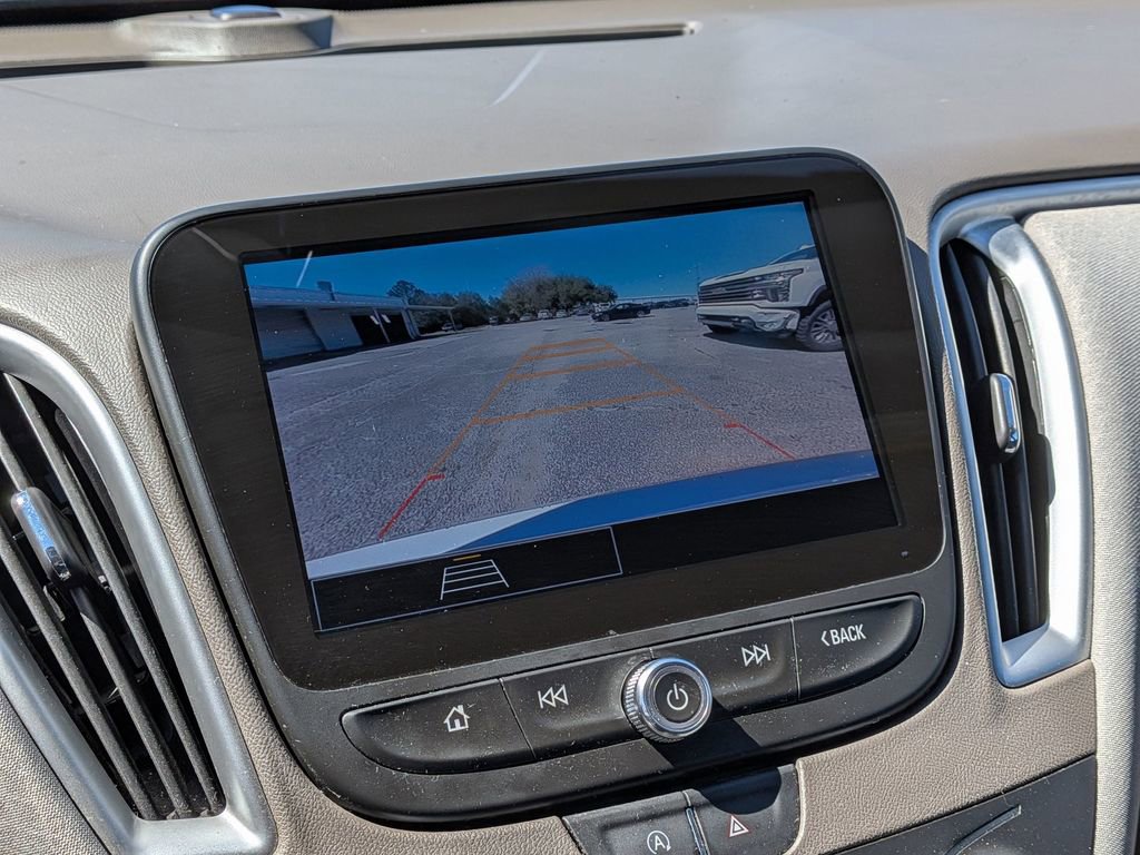 Used 2024 Chevrolet Malibu LS w/ Driver Confidence Package image 22