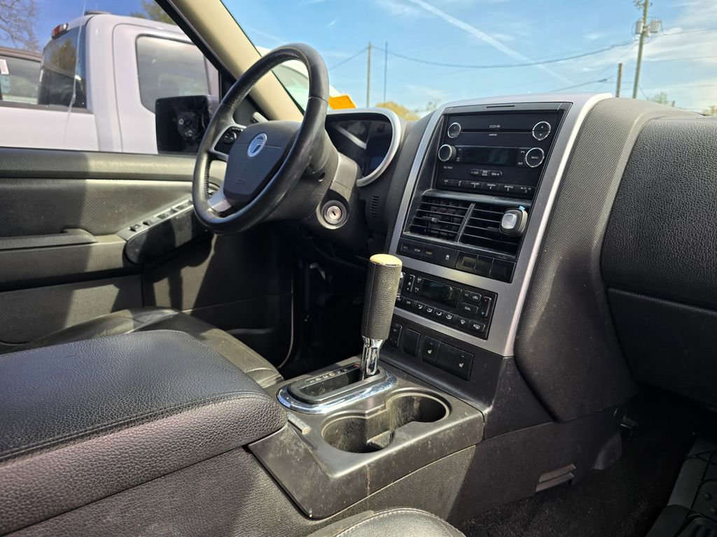 Used 2009 Mercury Mountaineer Premier image 4