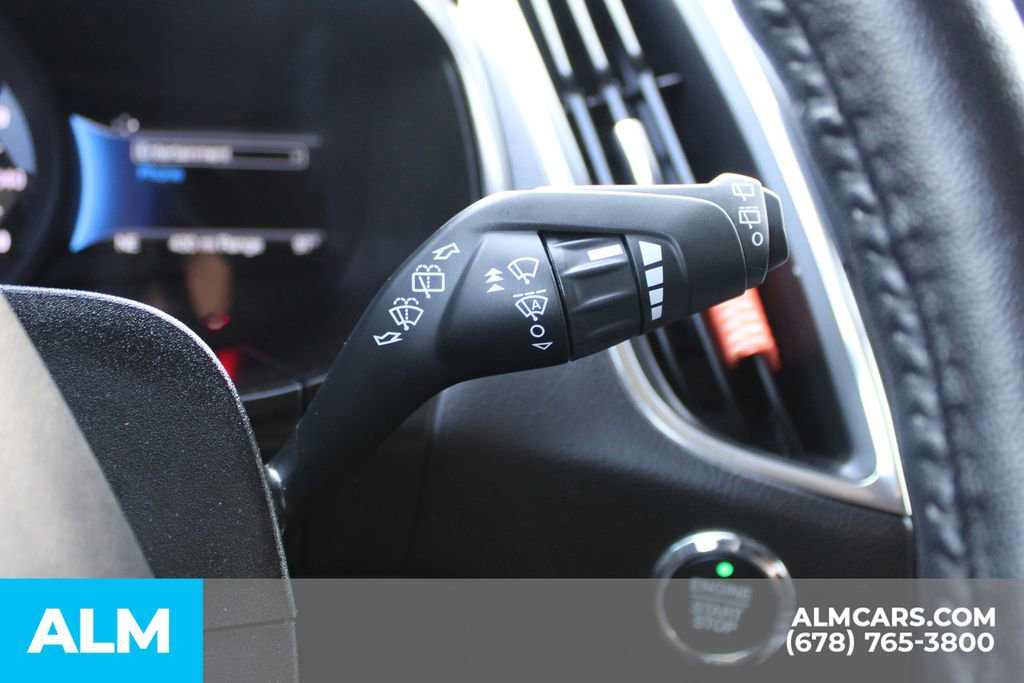 Used 2024 Ford Edge Titanium image 31