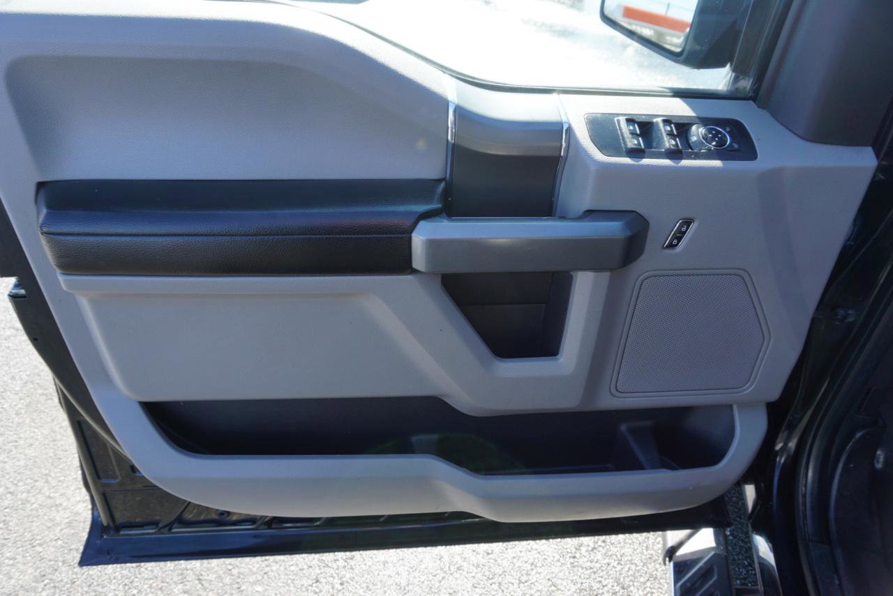 Used 2018 Ford F150 XLT w/ Equipment Group 302A Luxury image 14
