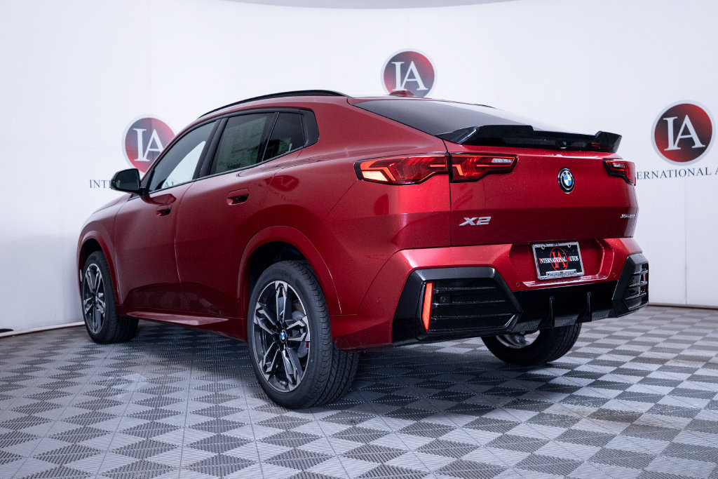 New 2026 BMW X2 xDrive28i w/ Technology Package AWD/4WD image 8