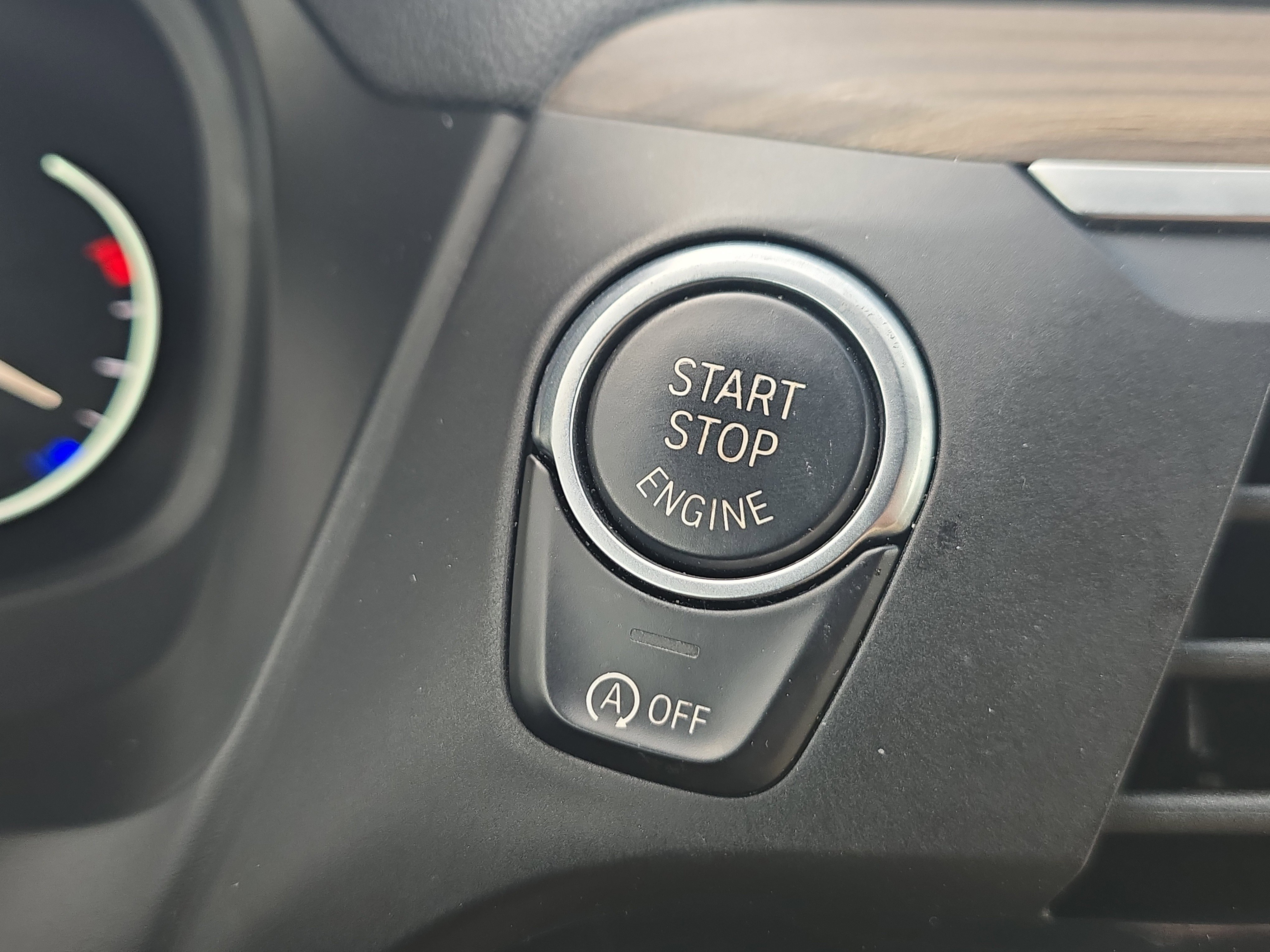 Used 2018 BMW X3 M40i image 23