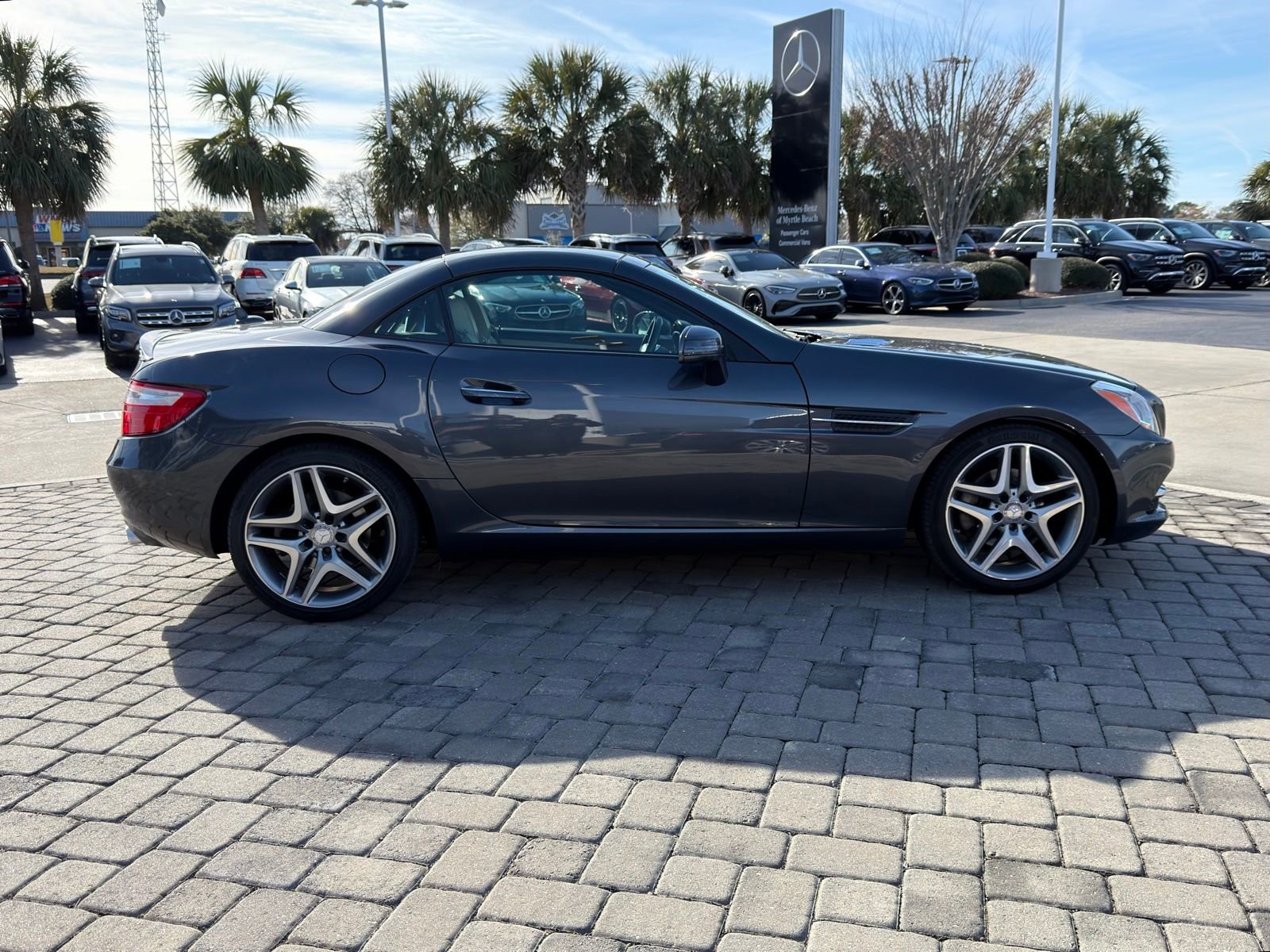 Used 2015 Mercedes-Benz SLK 250 image 5