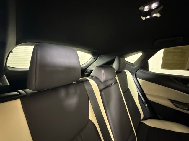 Used 2024 Lexus NX 250 FWD w/ Towing Package (2000 Lbs) image 28