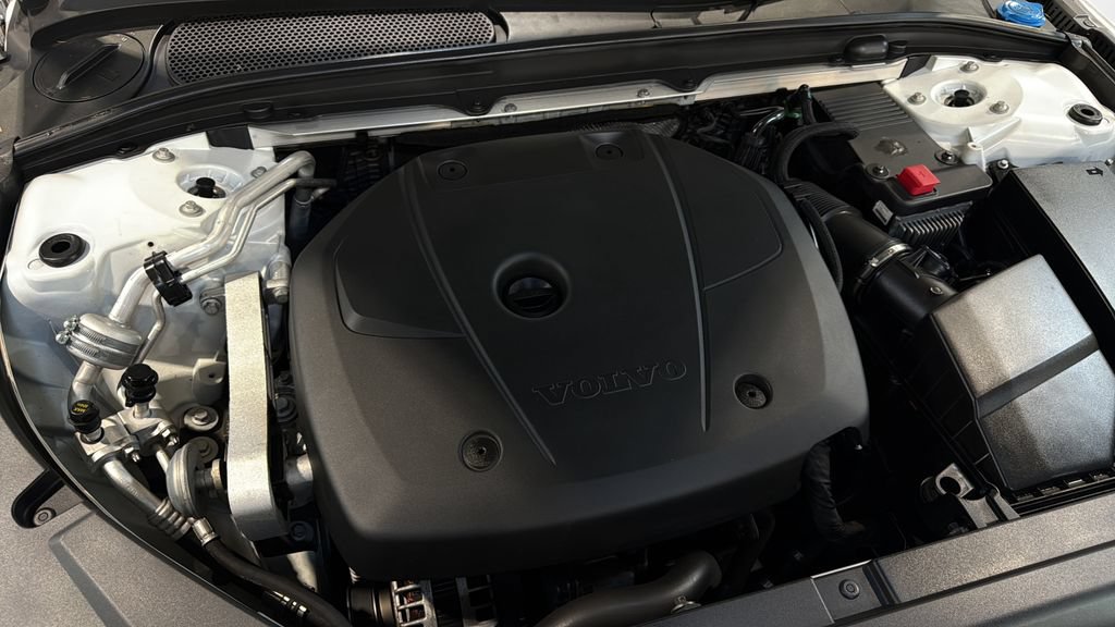 Used 2018 Volvo S90 T5 Momentum w/ Convenience Package AWD/4WD image 47