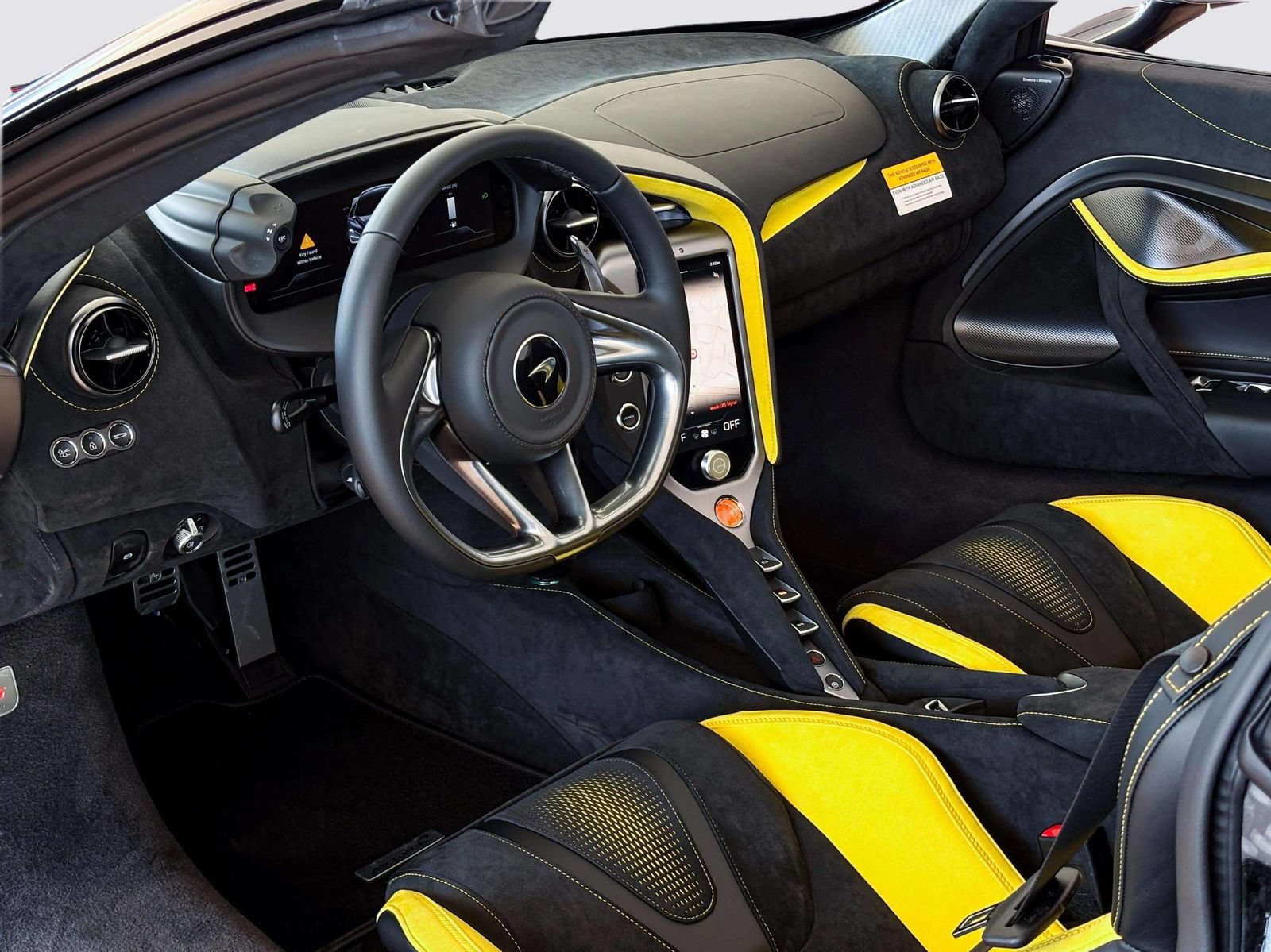 New 2026 McLaren 750S Spider RWD image 34