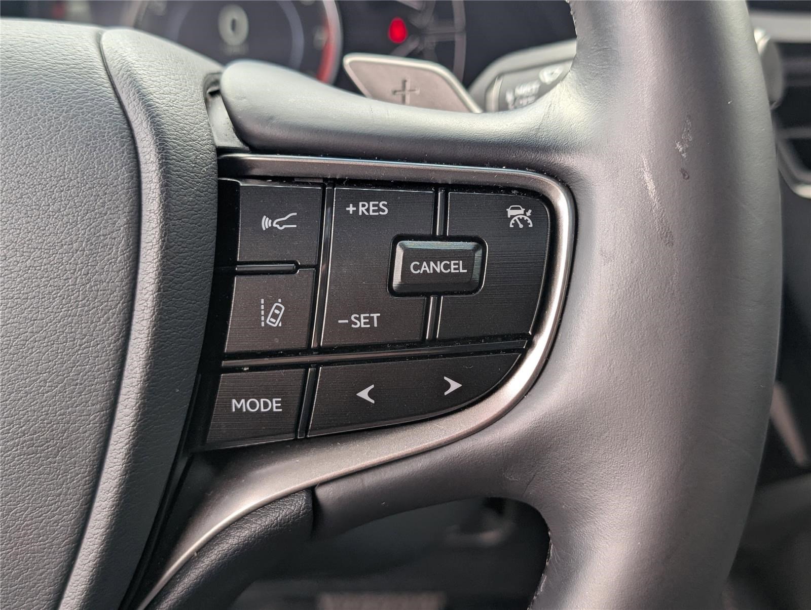 Certified 2025 Lexus ES 350 w/ Premium Package image 24