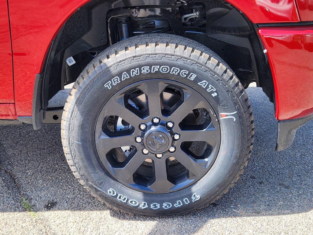 New 2026 RAM 2500 Laramie w/ Night Edition AWD/4WD image 15