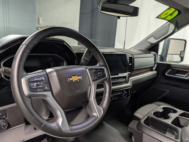 Certified 2026 Chevrolet Silverado 2500 LT AWD/4WD image 16