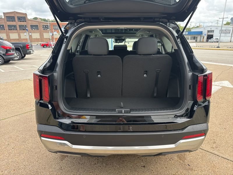 New 2026 Kia Sorento S w/ S Panoramic Sunroof Package image 10