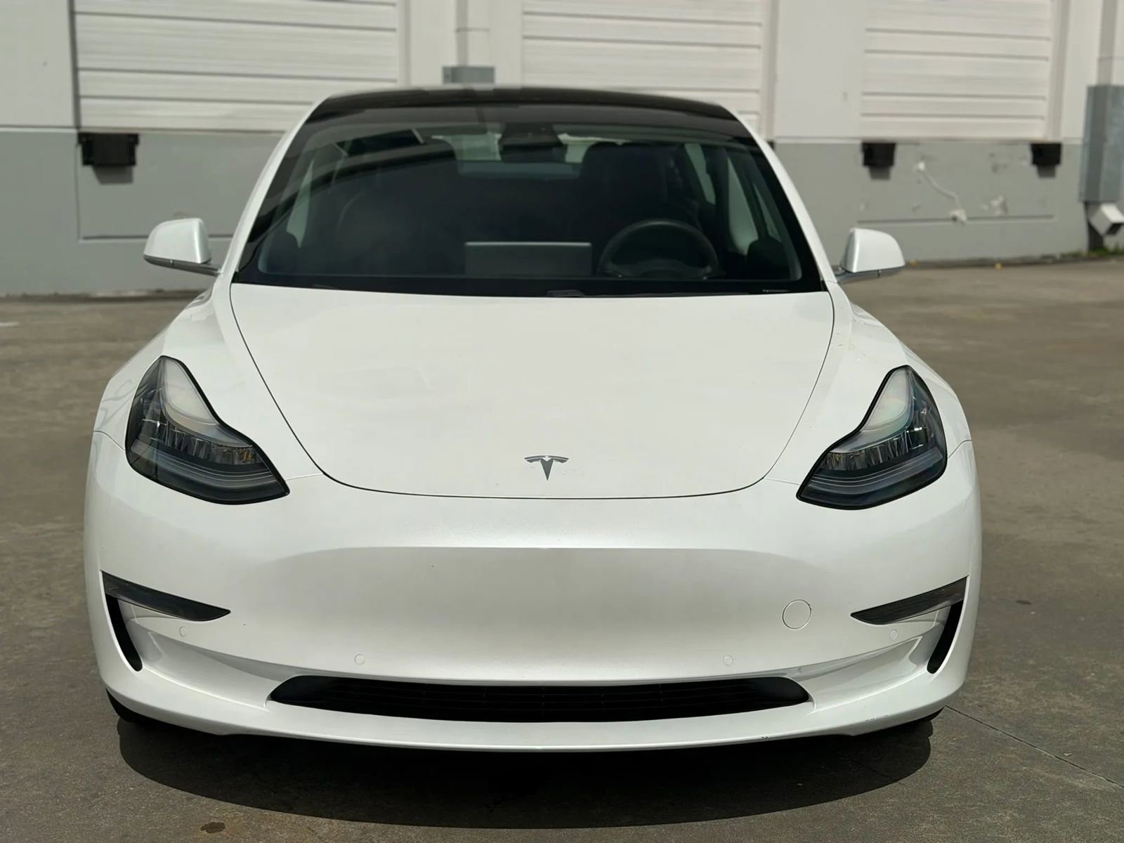 Used 2020 Tesla Model 3 Standard Range RWD image 3