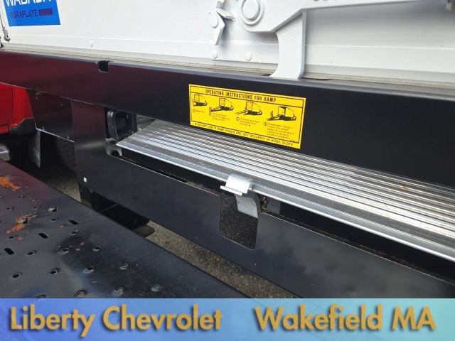 Used 2024 Chevrolet Express 4500 w/ Power Convenience Package RWD image 9