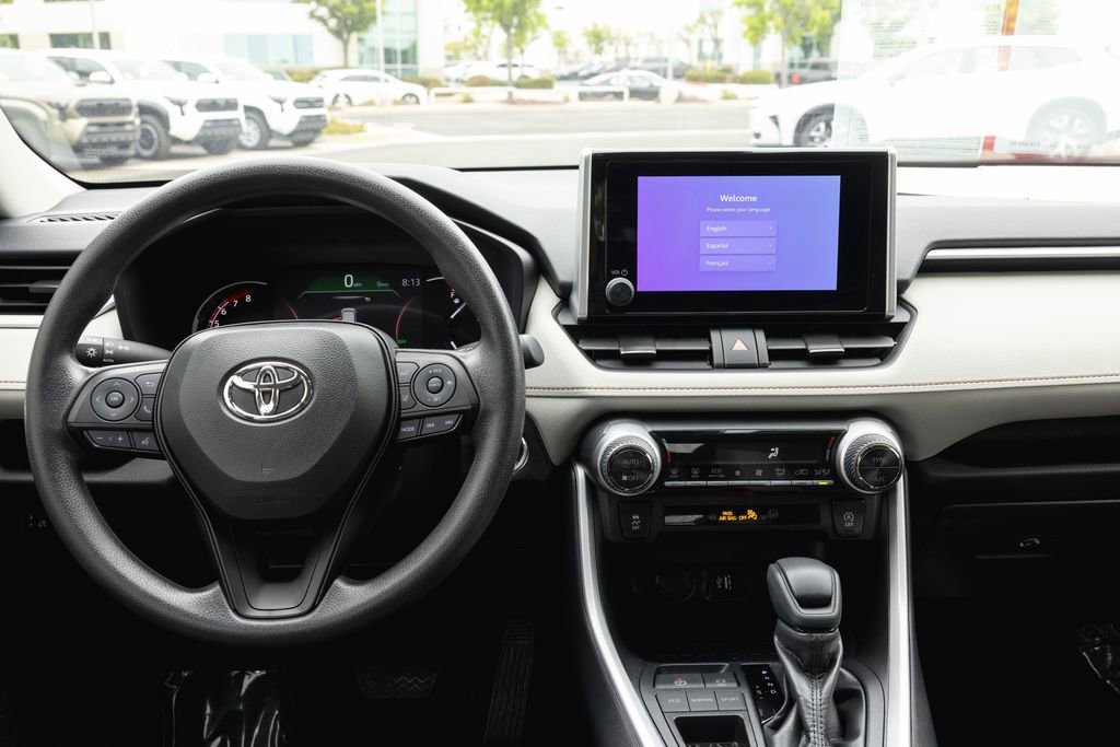 Certified 2025 Toyota RAV4 XLE FWD image 27