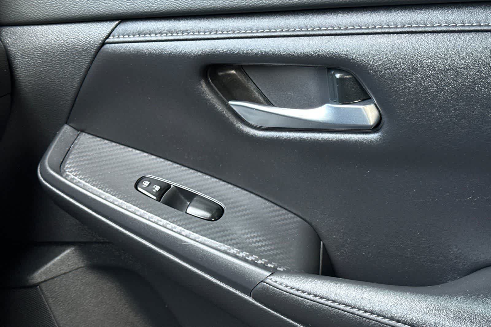 Used 2021 Nissan Sentra SV FWD image 19