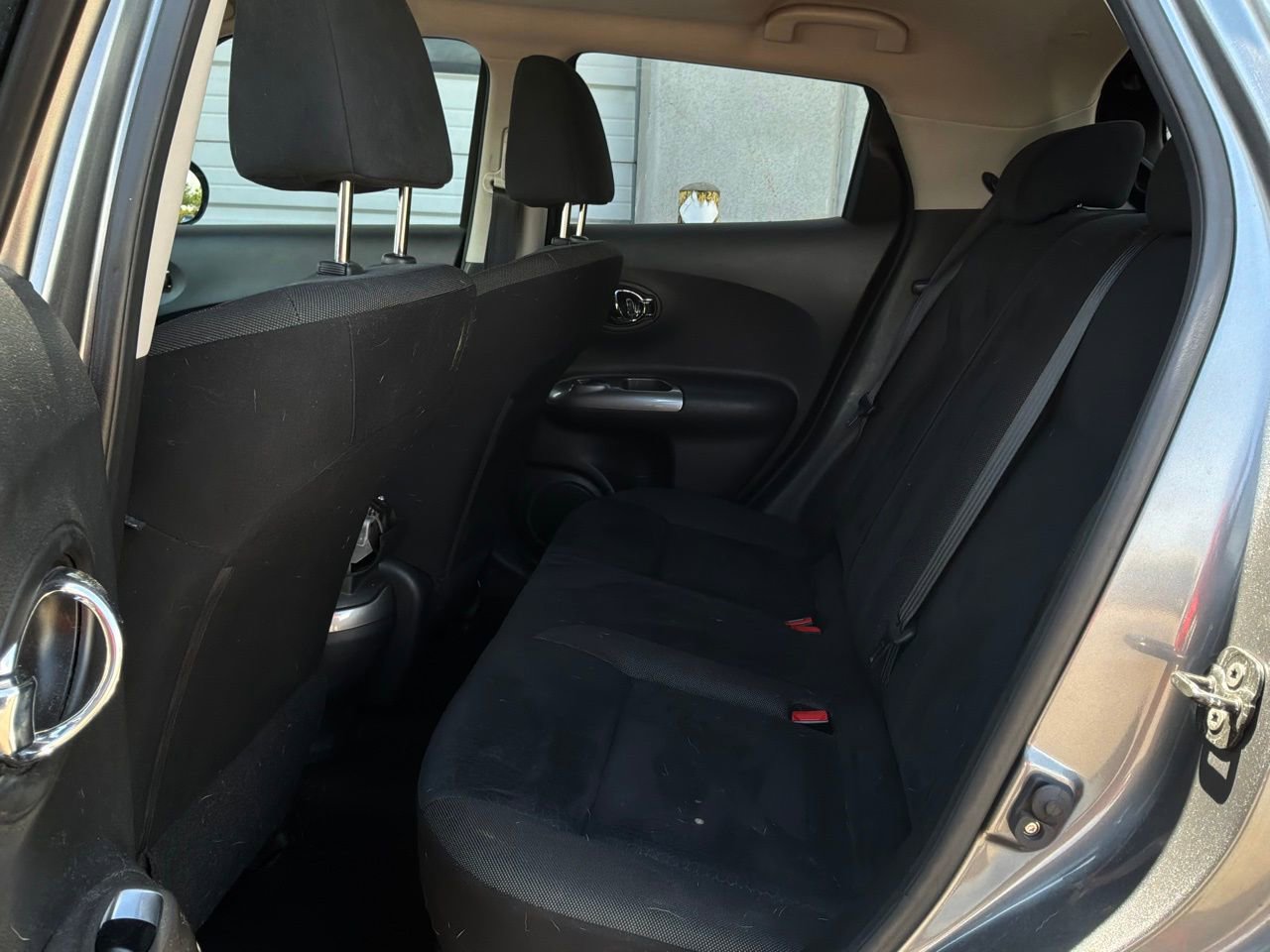 Used 2014 Nissan Juke SV image 11