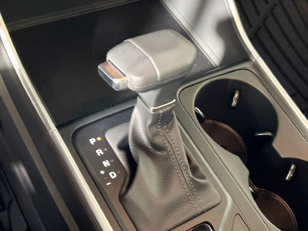 New 2026 Kia Carnival FWD image 18
