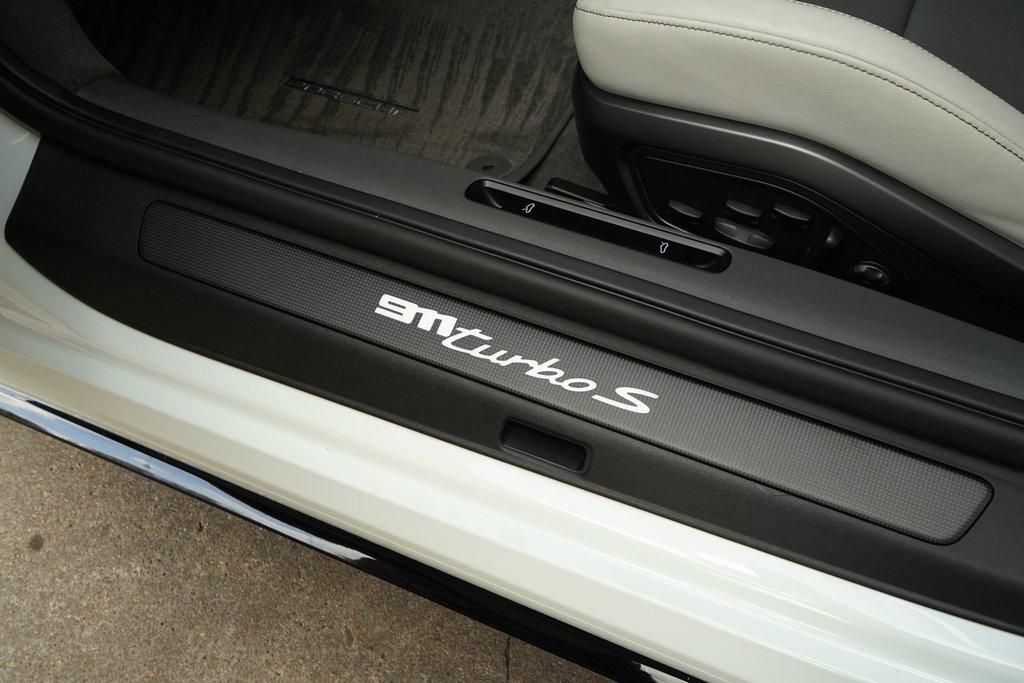 Used 2024 Porsche 911 Turbo S image 30
