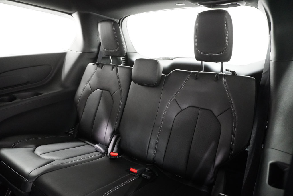 New 2026 Chrysler Voyager LX FWD image 20