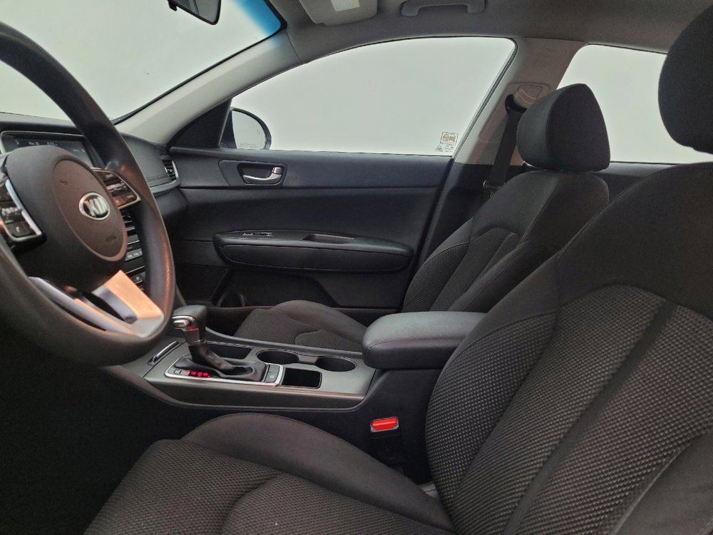 Used 2020 Kia Optima LX image 17