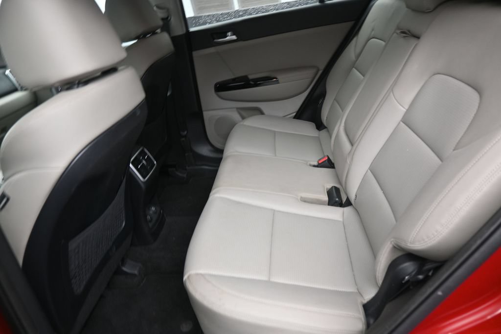 Used 2020 Kia Sportage EX FWD image 14