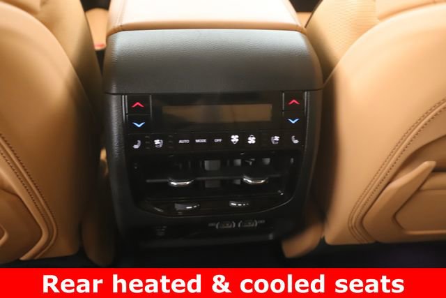 Used 2024 Jeep Grand Cherokee Summit image 31