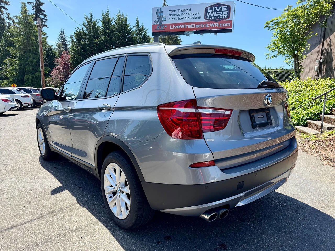 Used 2014 BMW X3 xDrive28i AWD/4WD image 4