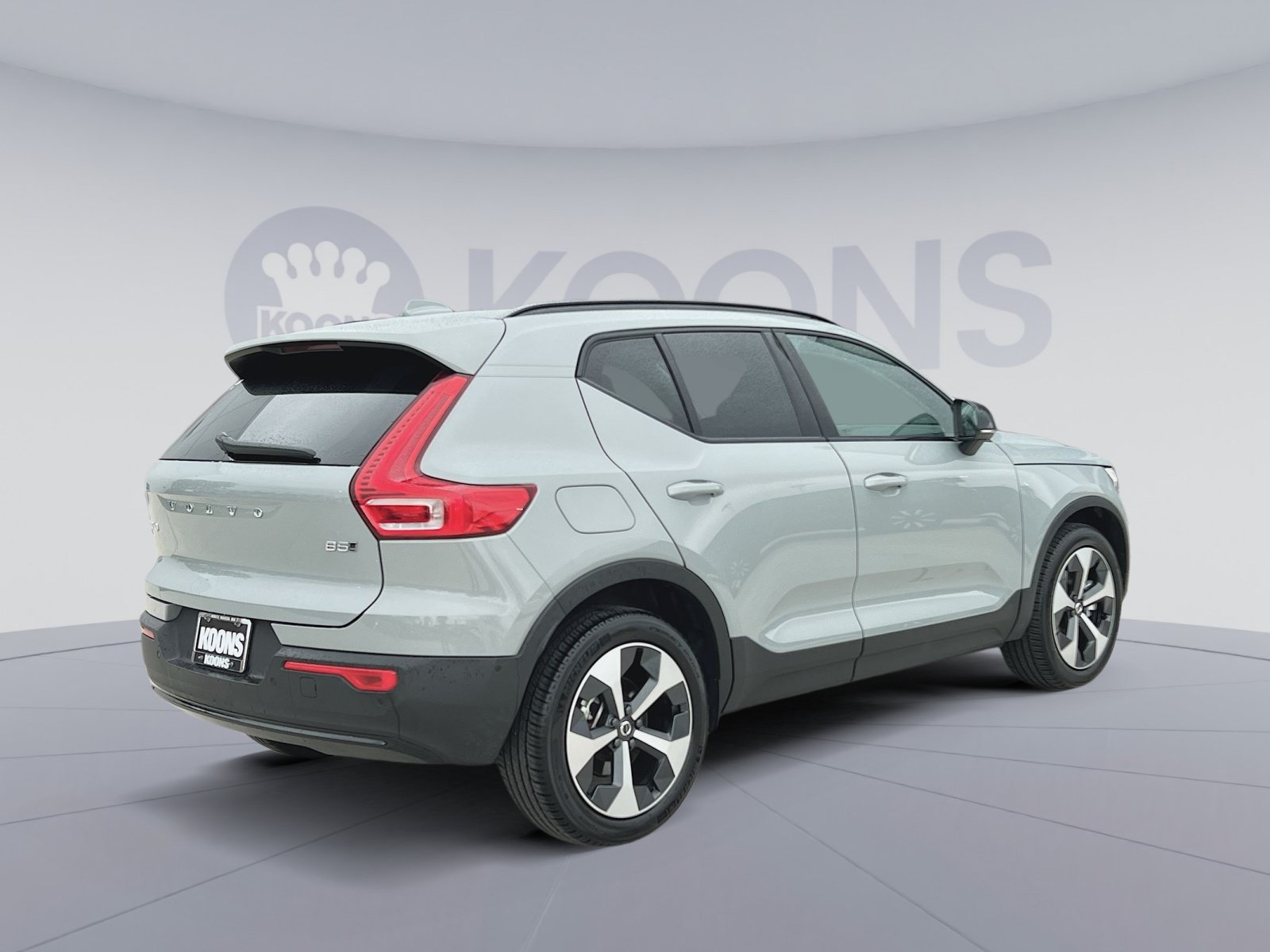 New 2026 Volvo XC40 B5 Plus w/ Protection Package Premier AWD/4WD image 16